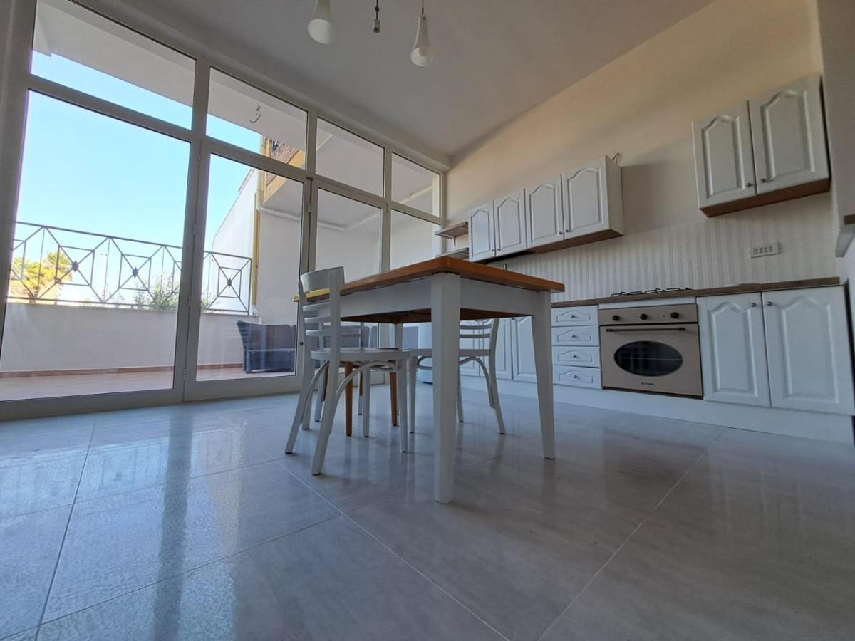 Apartament La Casa Del Sole Sava Zewnętrze zdjęcie
